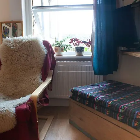 Διαμέρισμα 1 Bedroom With Beautiful Garden *